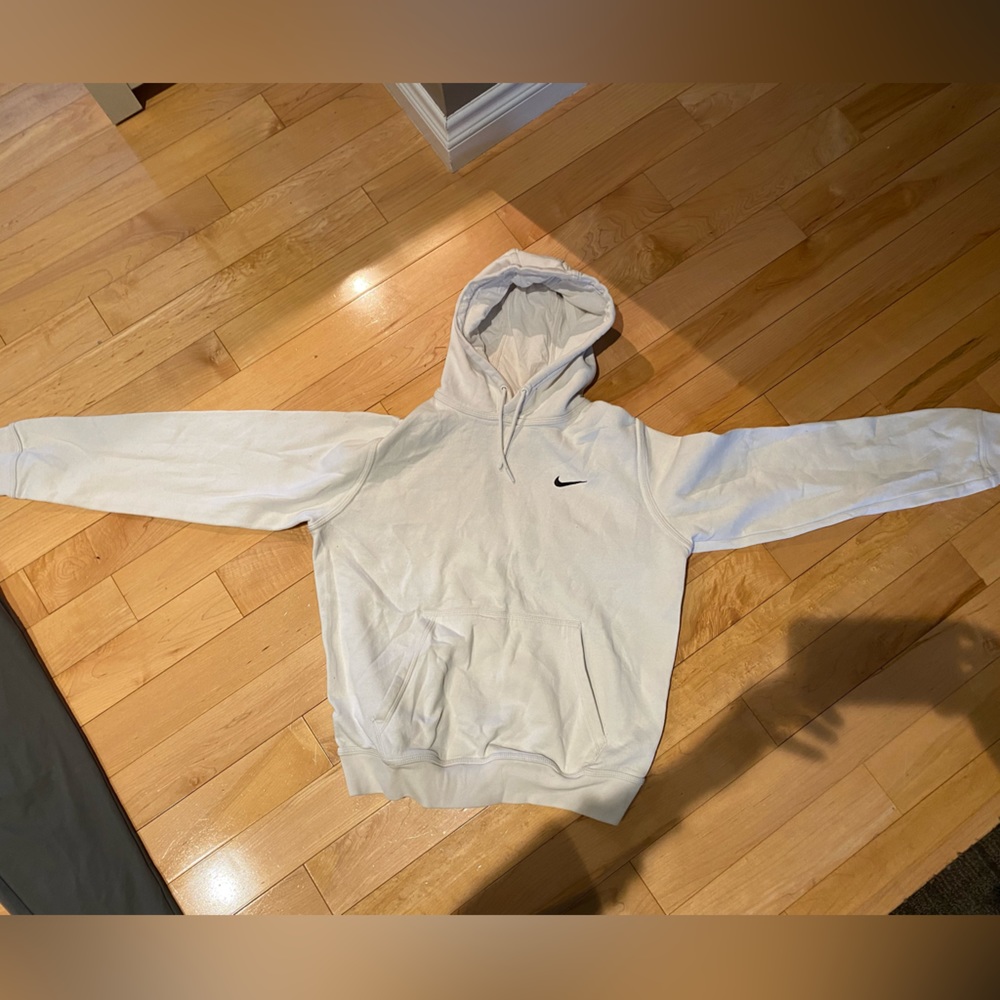 Nike men’s hoodie - medium